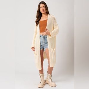 674. Slouchy Sweater Cardigan in Ivory